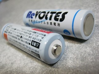 2012-01-07_Daiso_19_充電式ニッケル水素電池_06.JPG