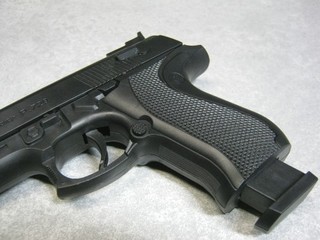 2013-02-02_BB_HAND_GUN_P729_23.JPG