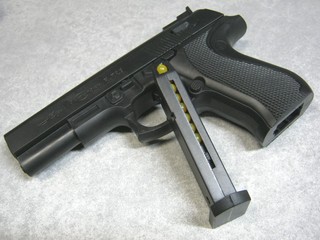 2013-02-02_BB_HAND_GUN_P729_33.JPG