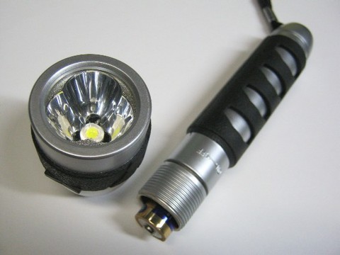 2013-04-07_Mod_3LED_Light_31.JPG
